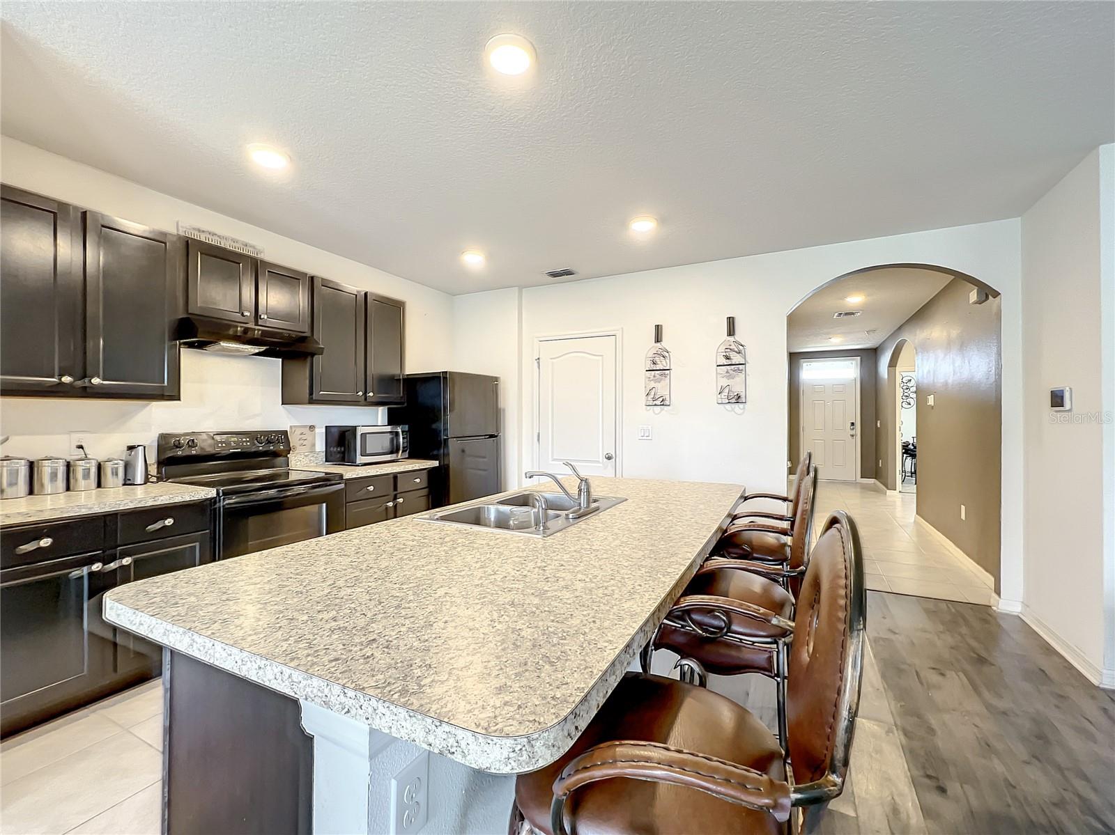 10547 BURLWOOD DR — photo 17