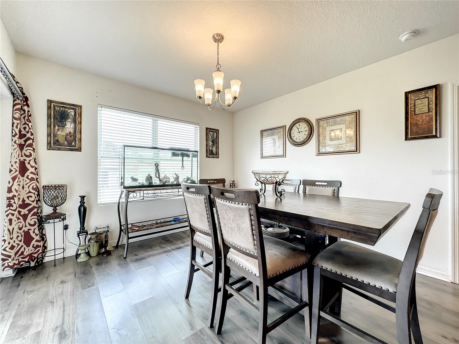 10547 BURLWOOD DR — photo 18