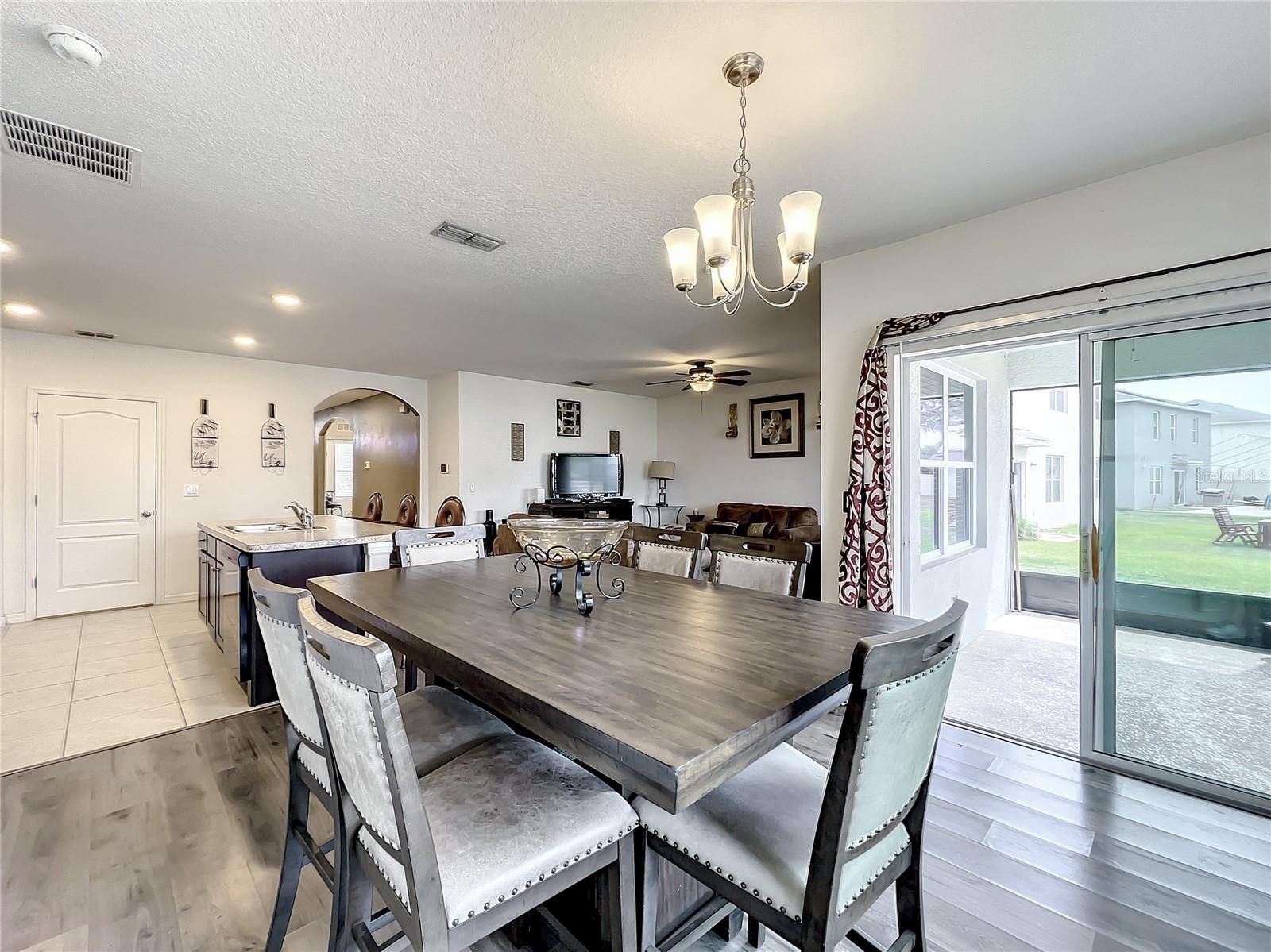 10547 BURLWOOD DR — photo 20