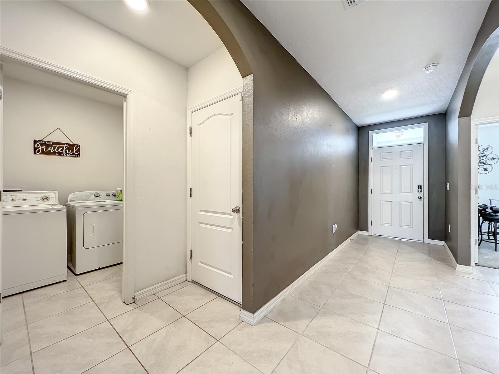 10547 BURLWOOD DR — photo 35