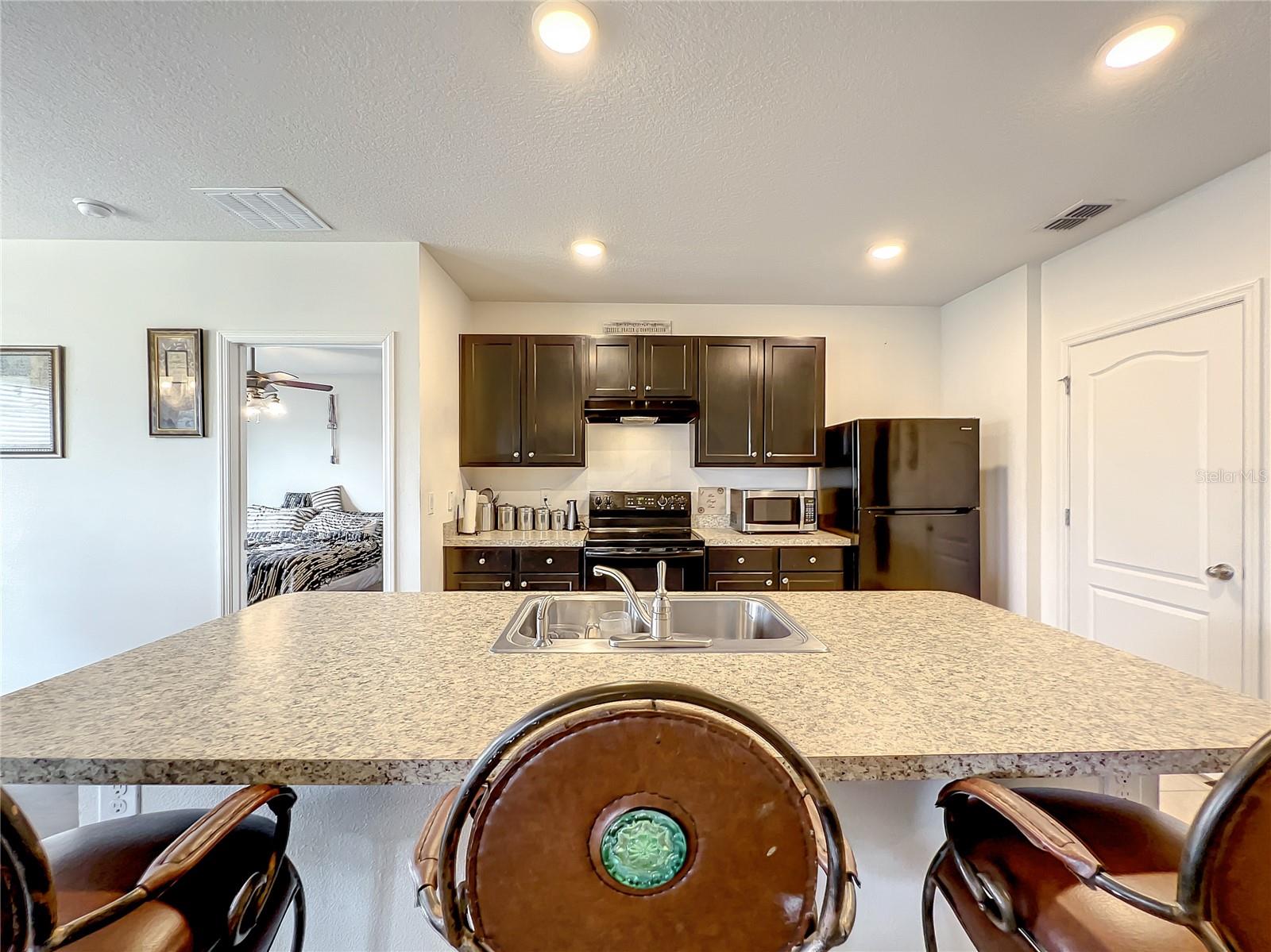 10547 BURLWOOD DR — photo 48