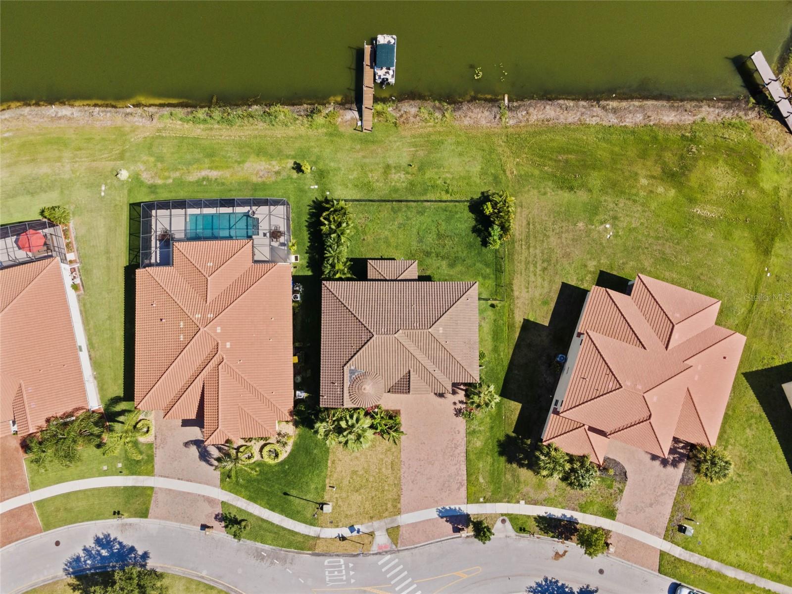 3877 SHORESIDE DR — photo 36
