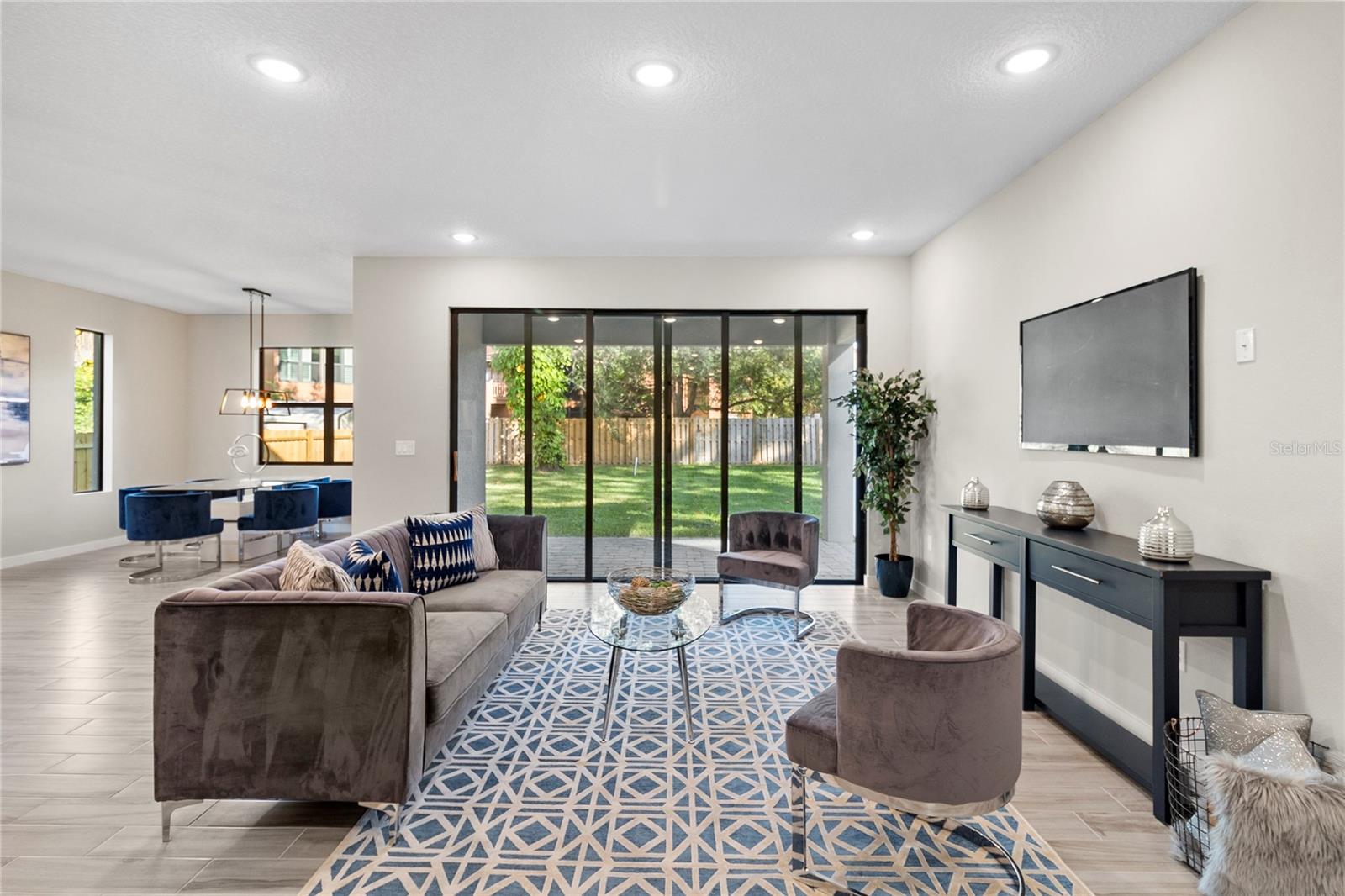 2719 KEYSTONE DR — photo 10