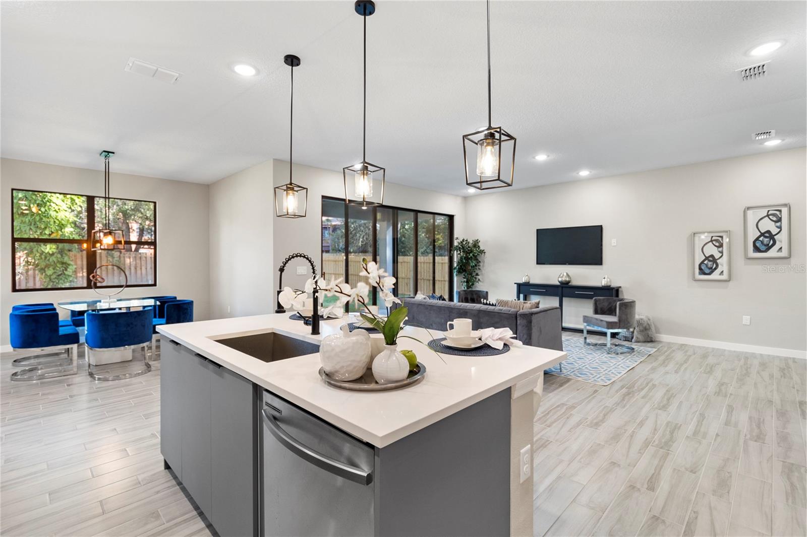 2719 KEYSTONE DR — photo 14