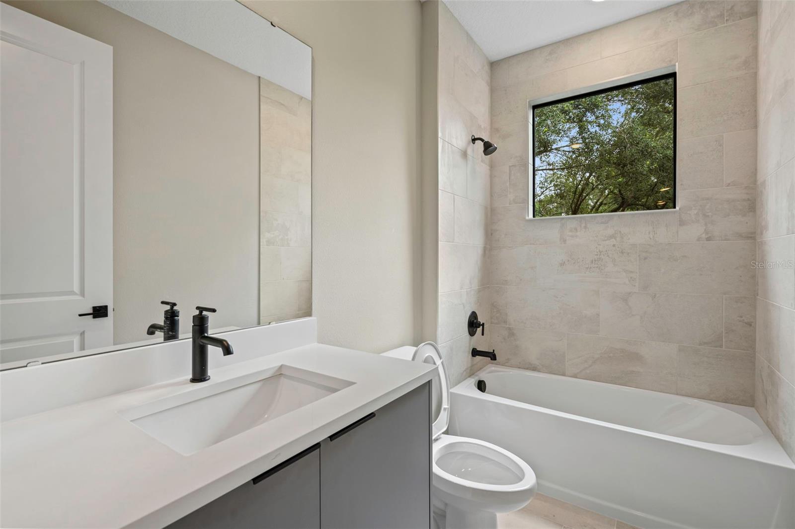 2719 KEYSTONE DR — photo 29