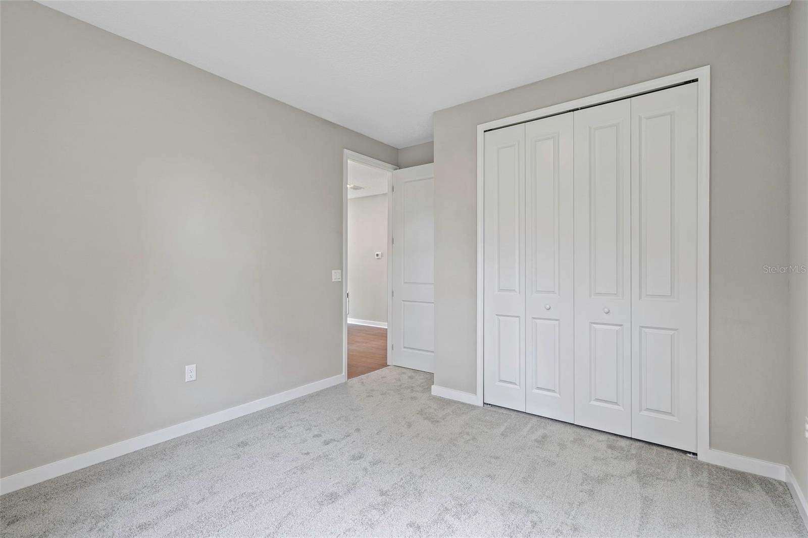 2719 KEYSTONE DR — photo 33