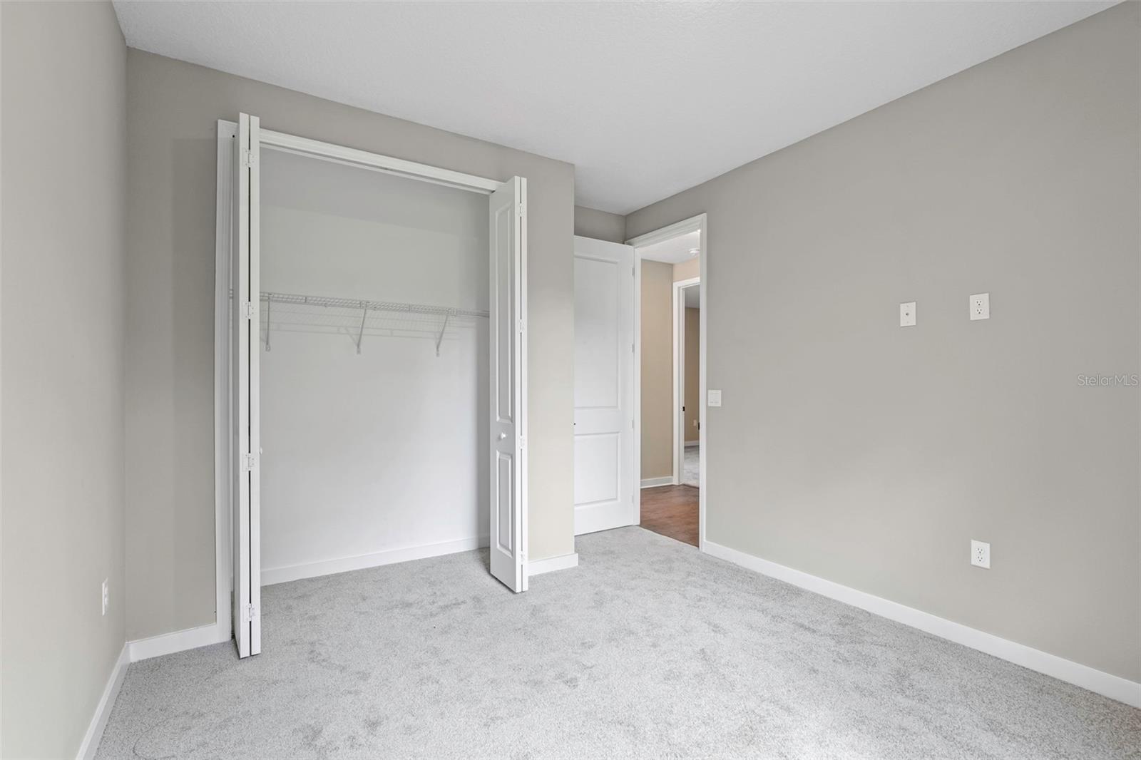 2719 KEYSTONE DR — photo 35