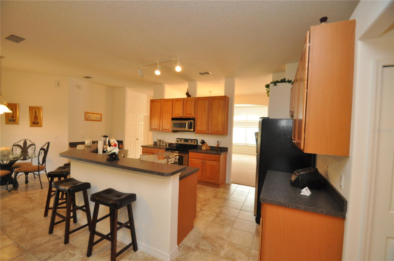 192 PINE GROVE DR — photo 6