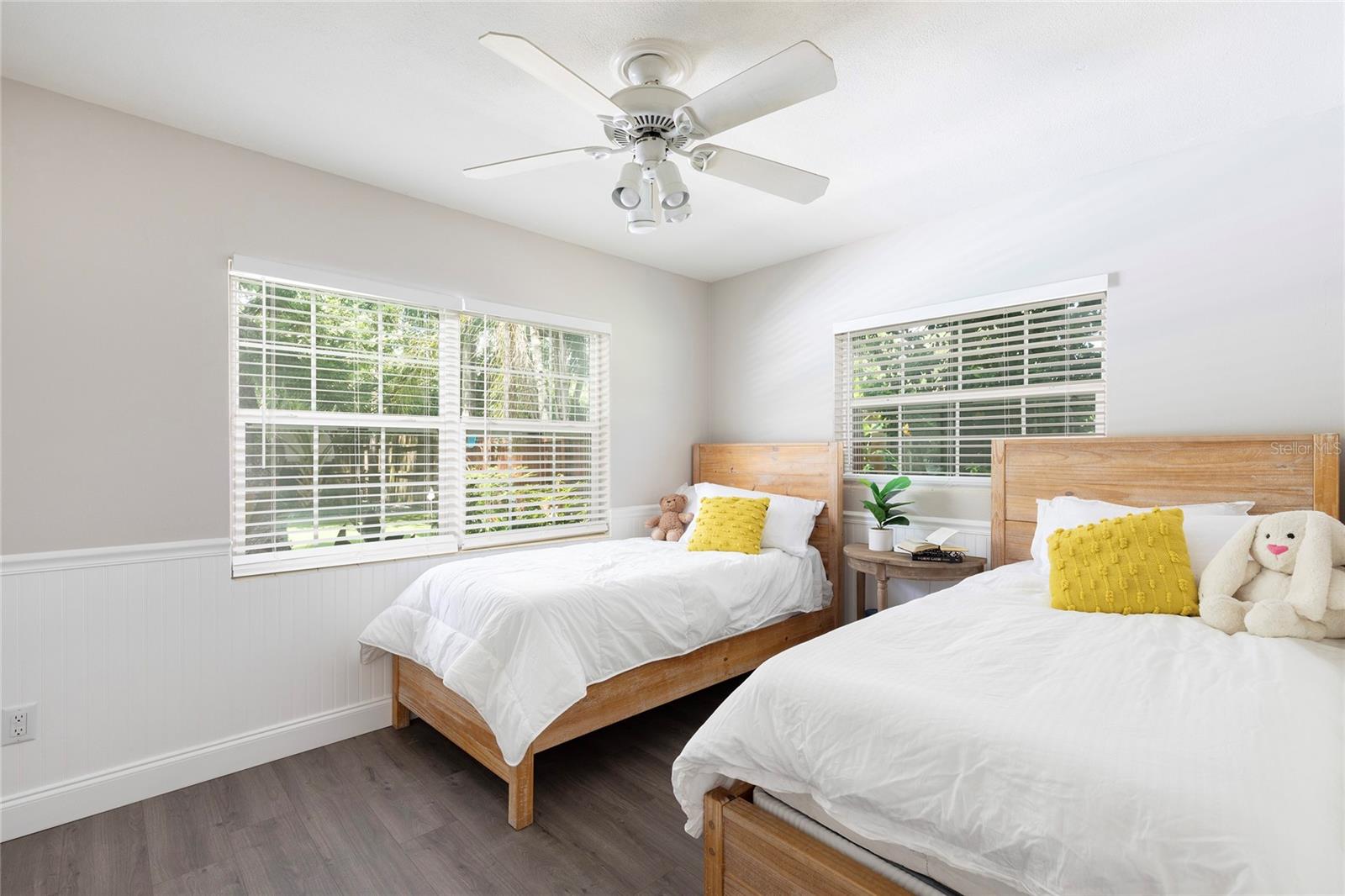 5233 LAKE HOWELL RD — photo 32