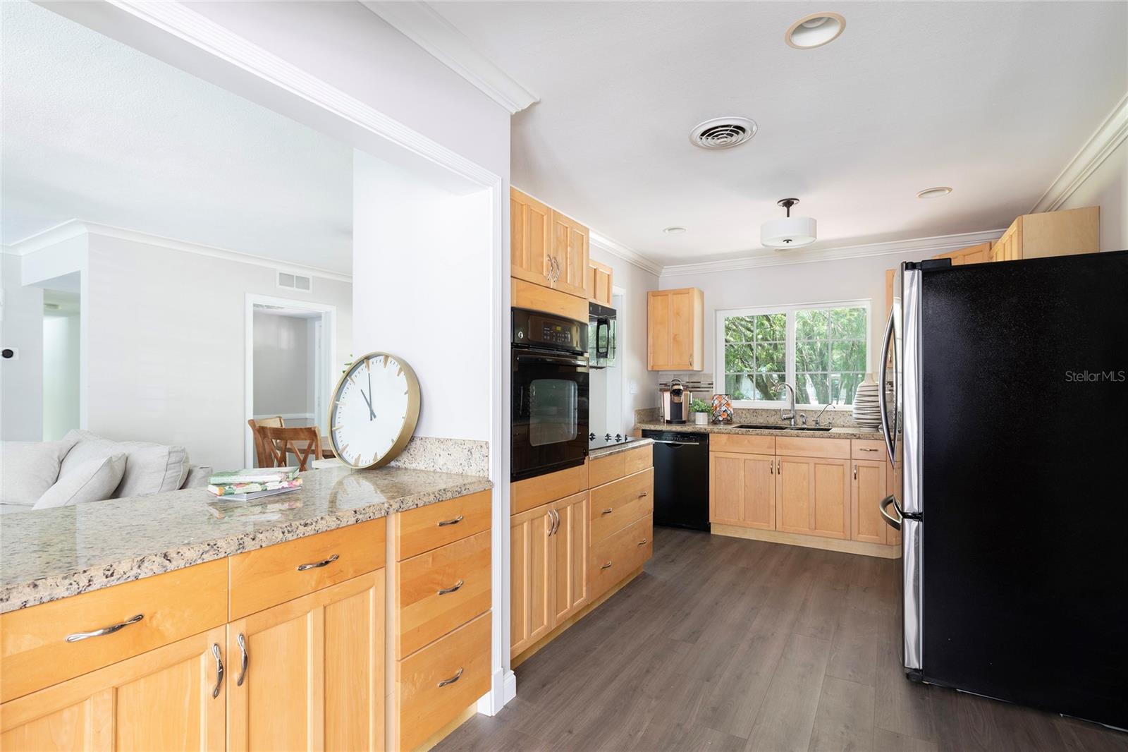 5233 LAKE HOWELL RD — photo 15