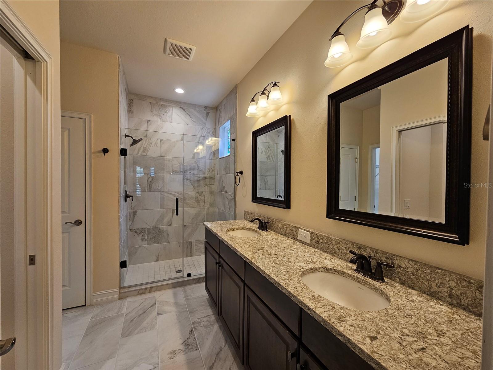 16320 HYDE MANOR DR — photo 24