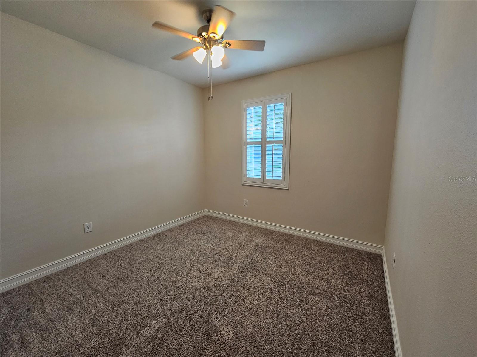 16320 HYDE MANOR DR — photo 29