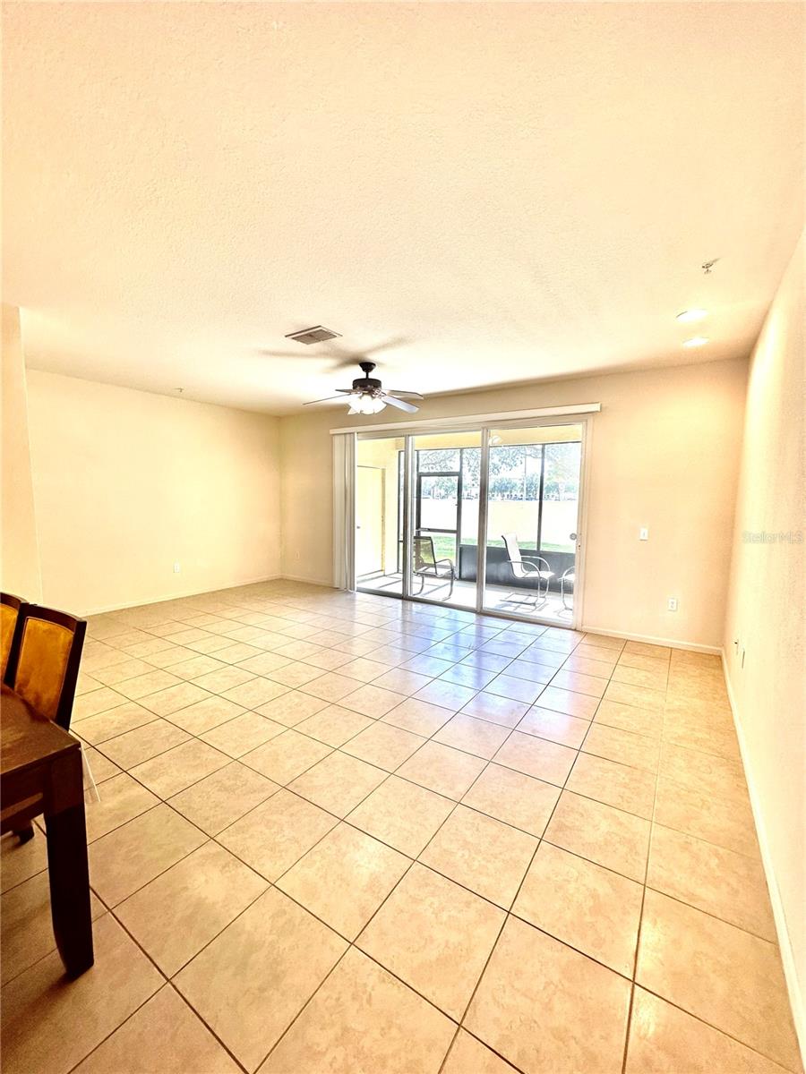 3008 ASHLAND LN S — photo 9