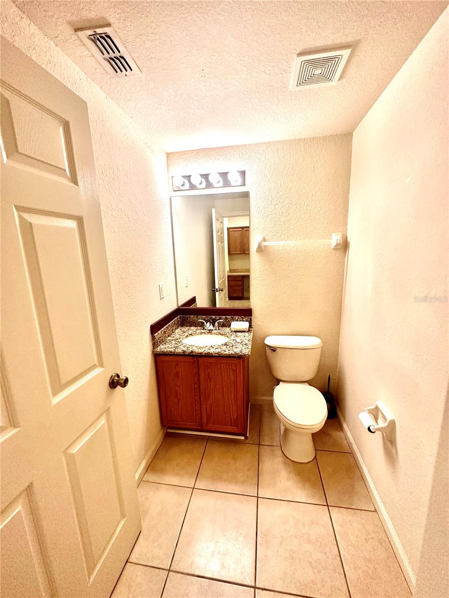 3008 ASHLAND LN S — photo 15