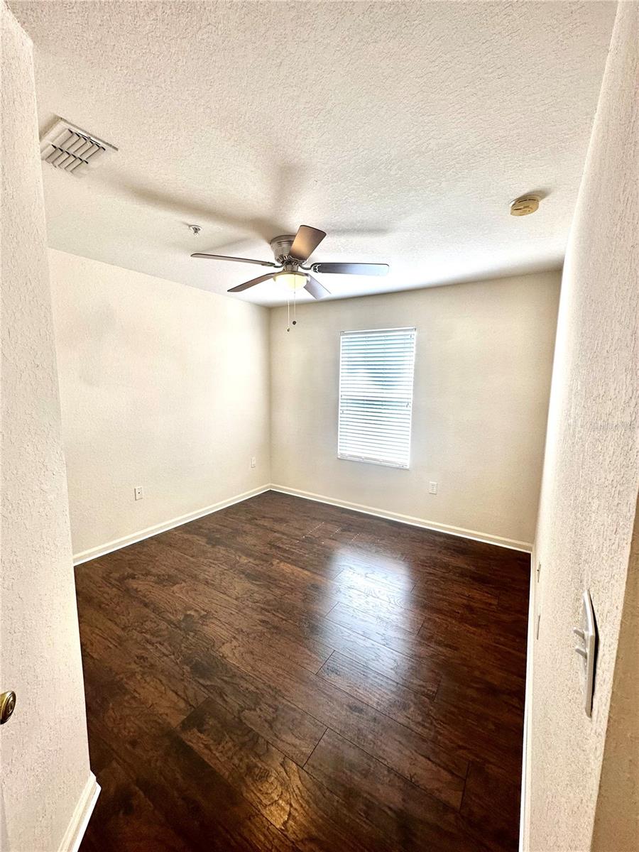 3008 ASHLAND LN S — photo 19