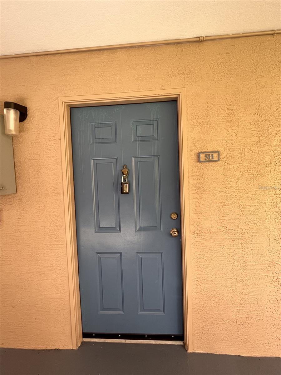 7320 WESTPOINTE BLVD #511 — photo 2