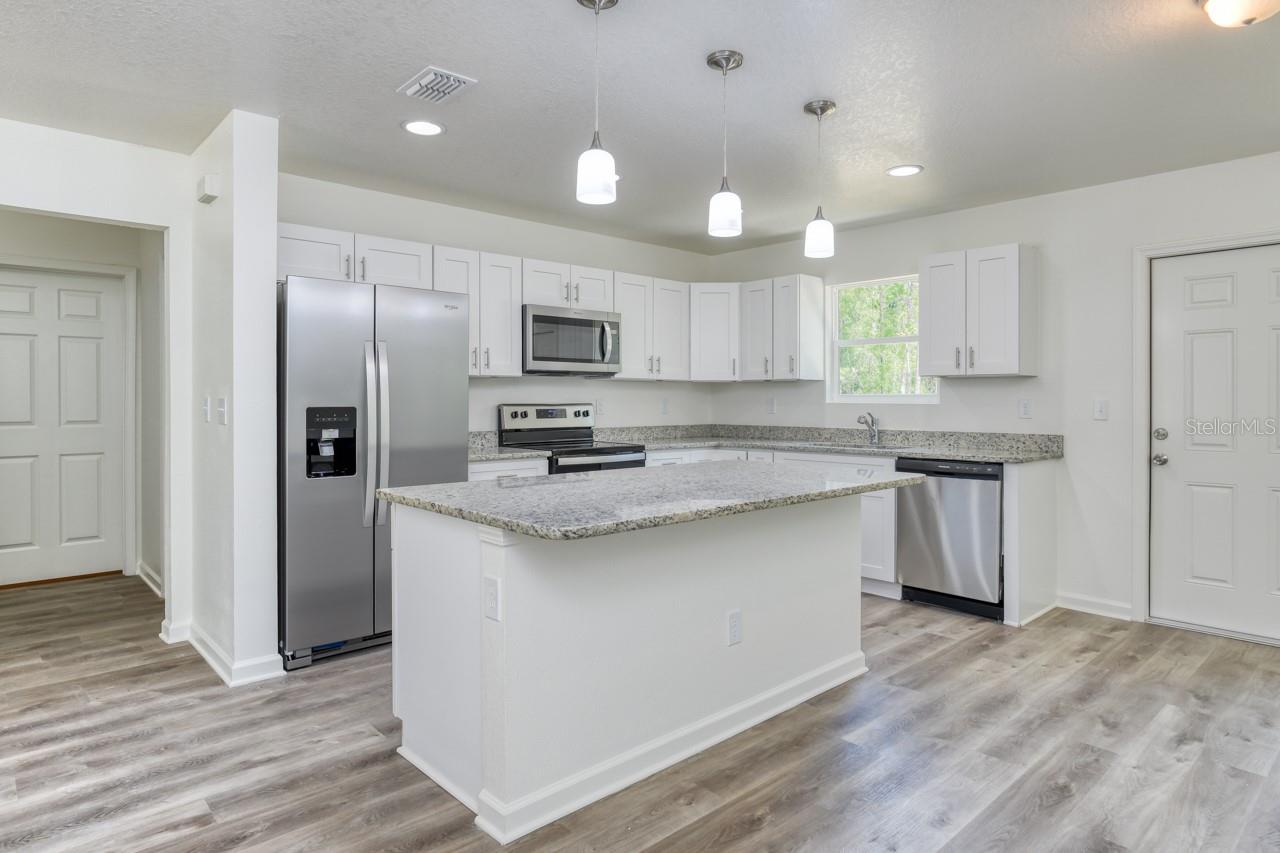 5731 CHIPPEWA AVE — photo 8