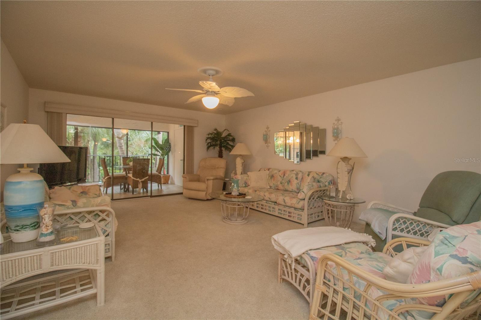 3805 SUN EAGLE LN #208 — photo 6