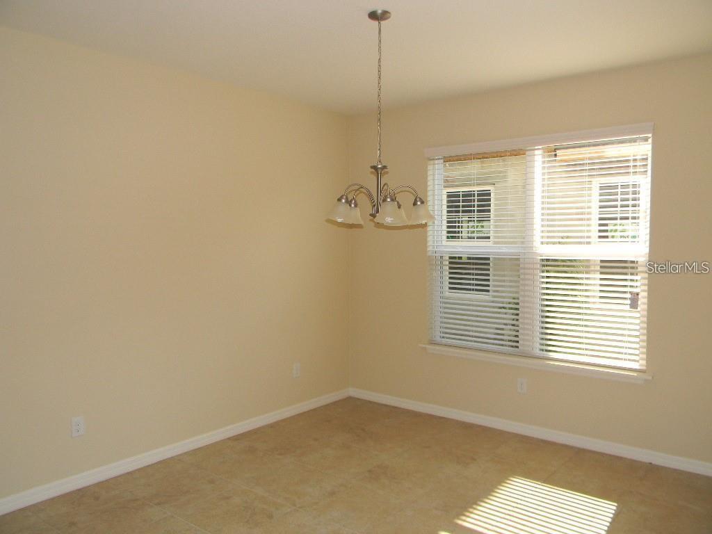 5729 SUNFLOWER CIR — photo 6