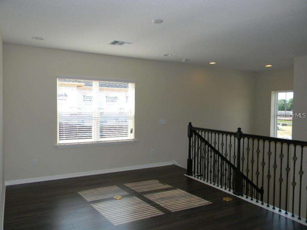 5729 SUNFLOWER CIR — photo 11