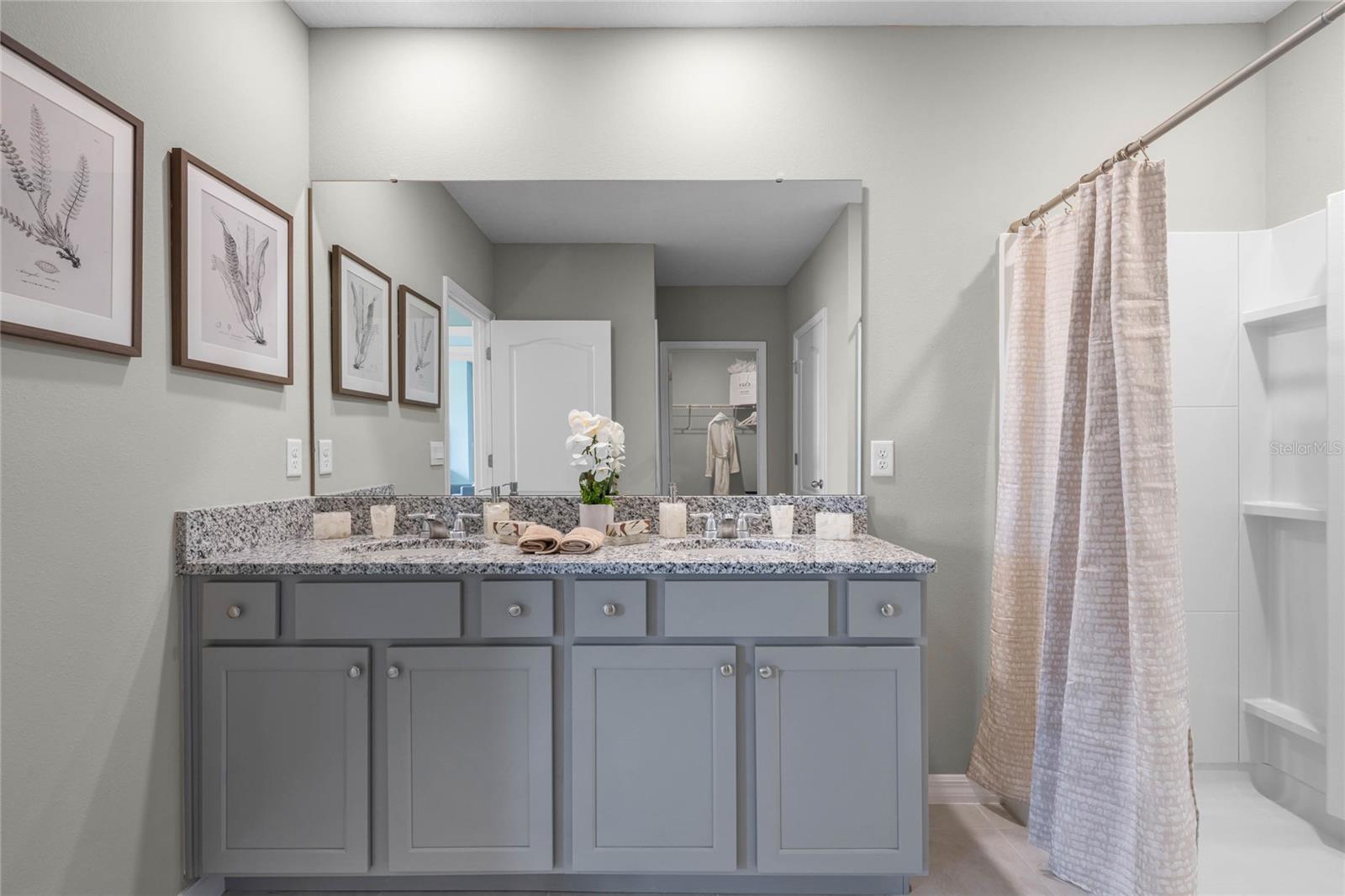 679 LAZIO CIR — photo 19