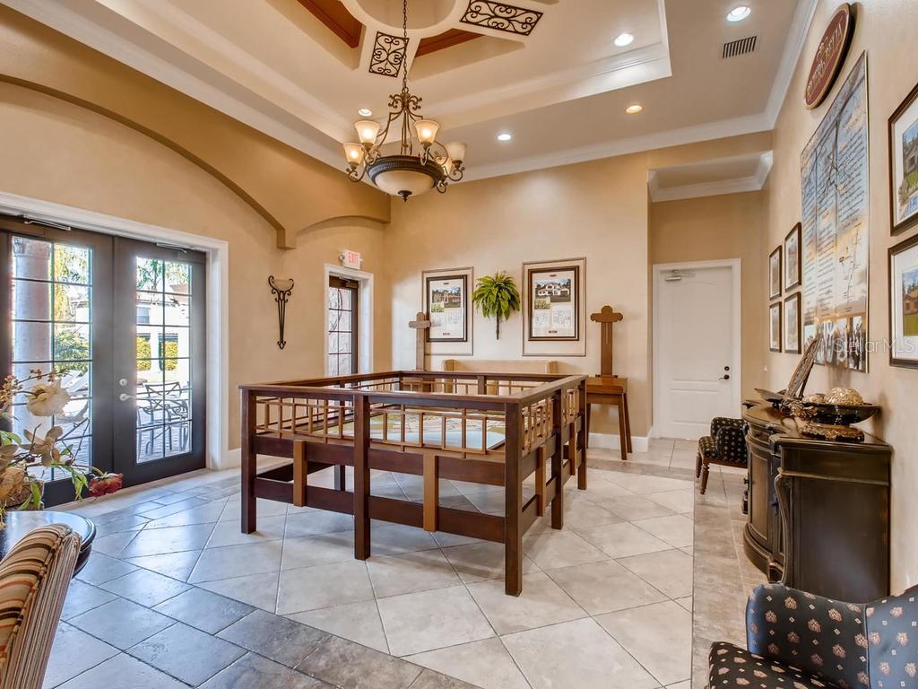 679 LAZIO CIR — photo 32