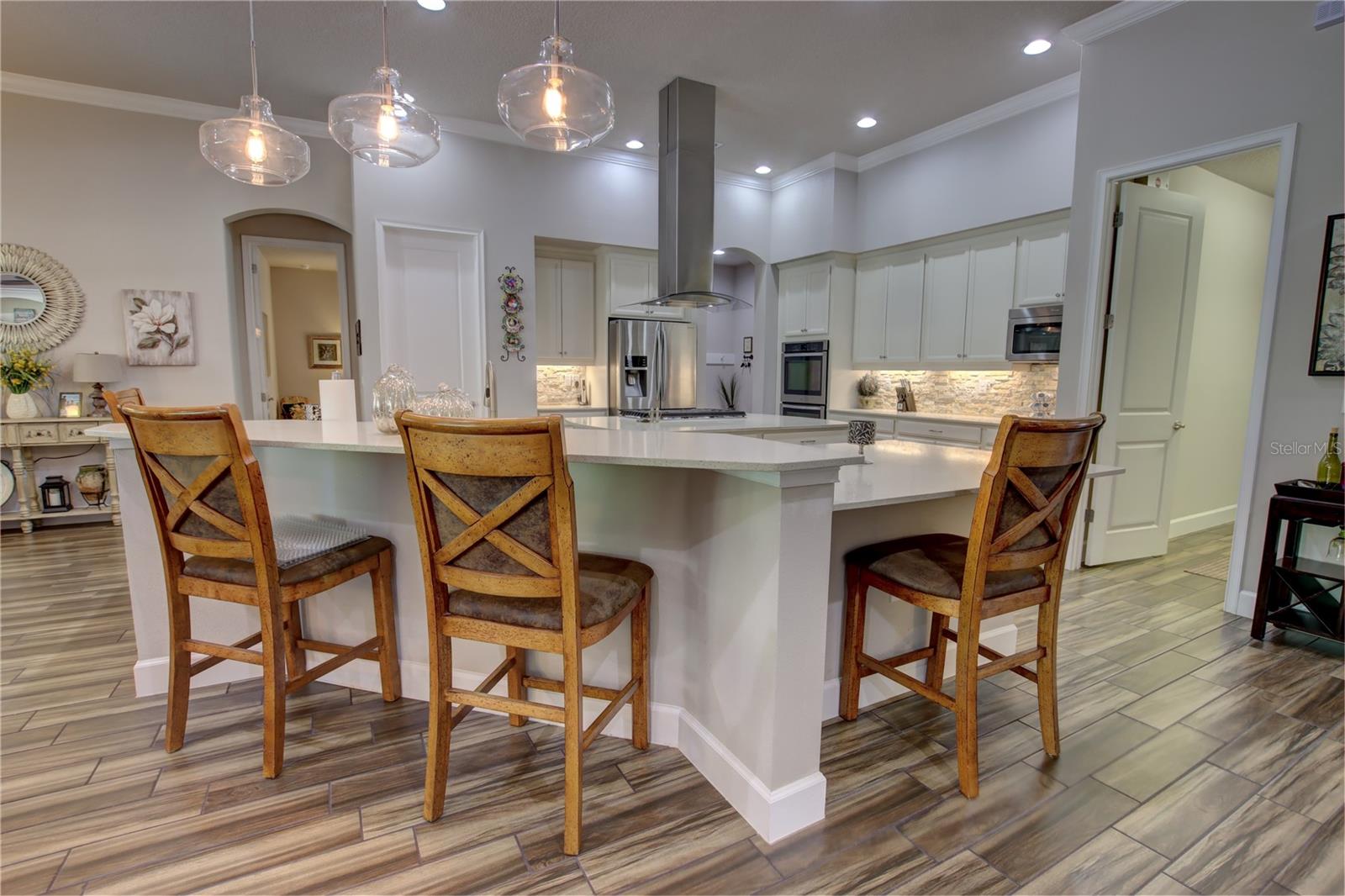5769 SAYBROOK CIR — photo 11