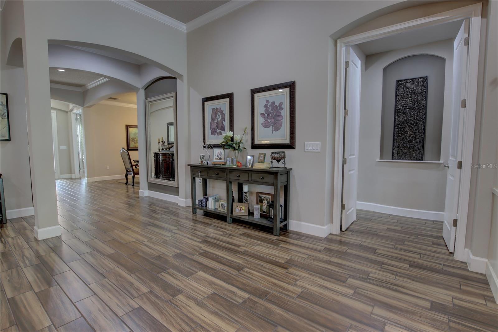 5769 SAYBROOK CIR — photo 14