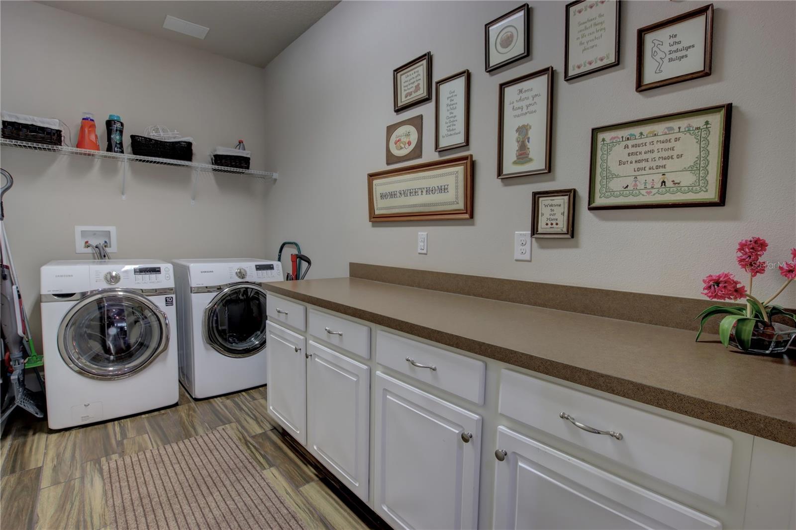 5769 SAYBROOK CIR — photo 31