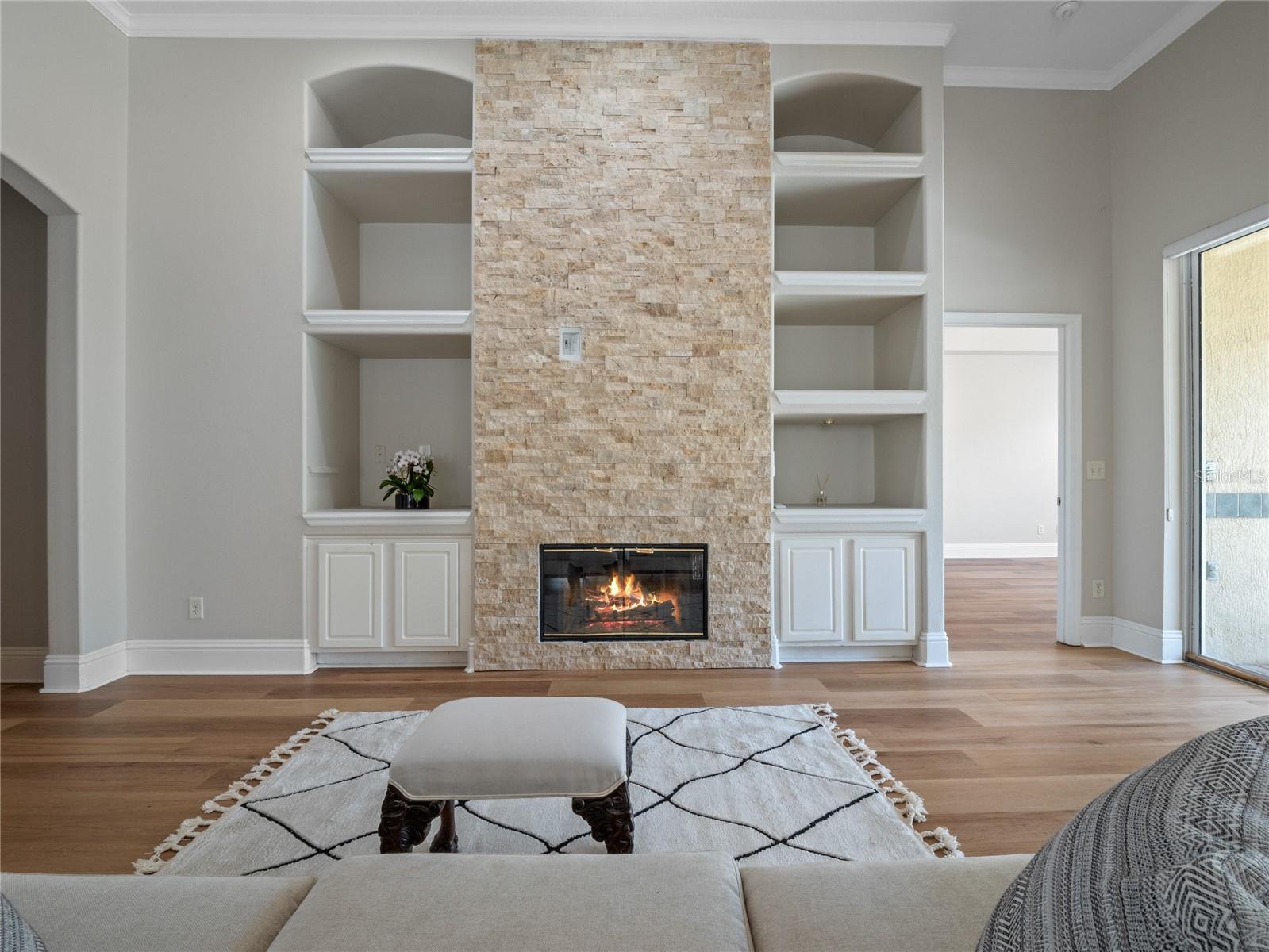 10531 HOLLY CREST DR — photo 7