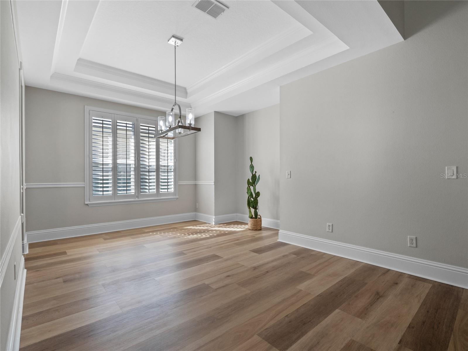 10531 HOLLY CREST DR — photo 14