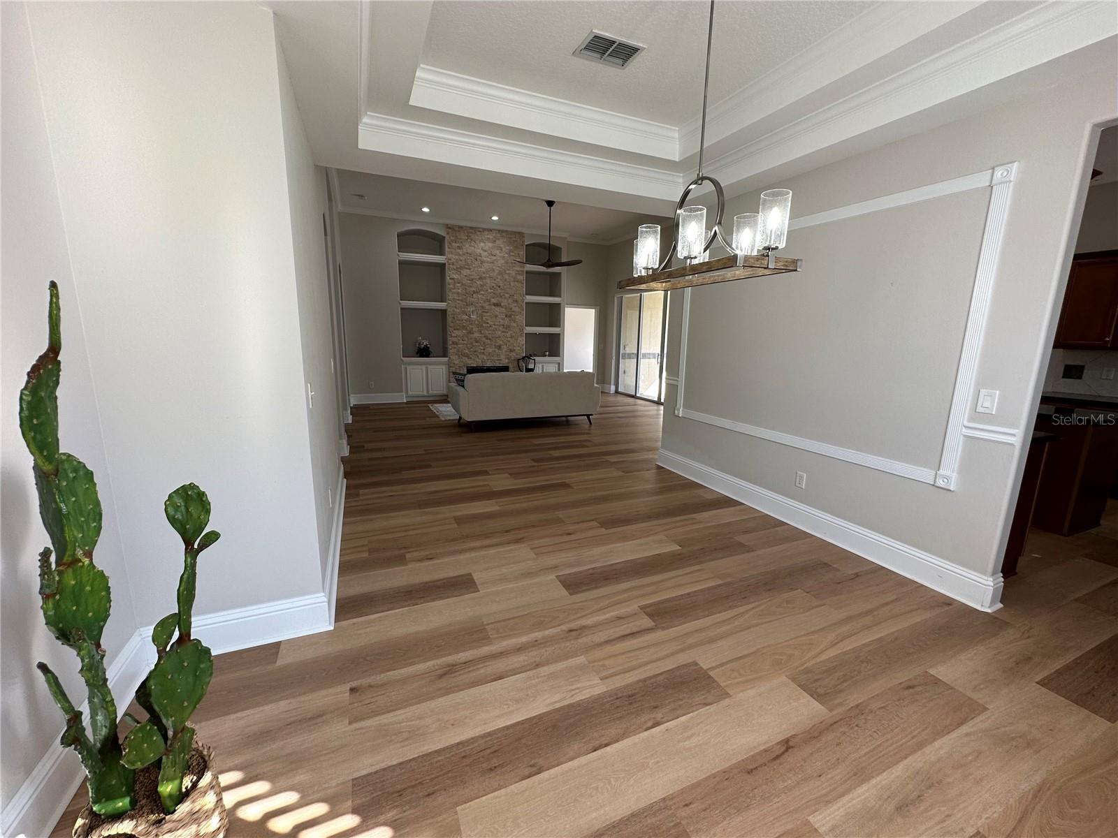 10531 HOLLY CREST DR — photo 16
