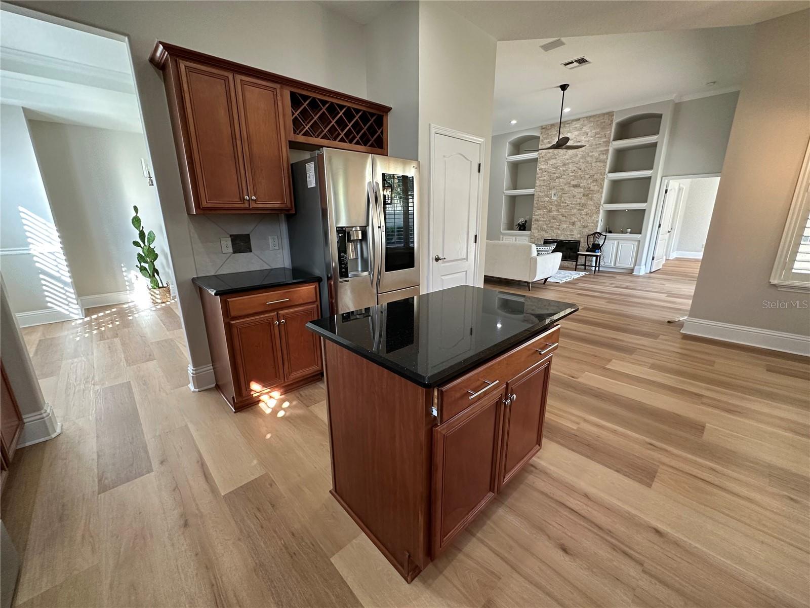 10531 HOLLY CREST DR — photo 21