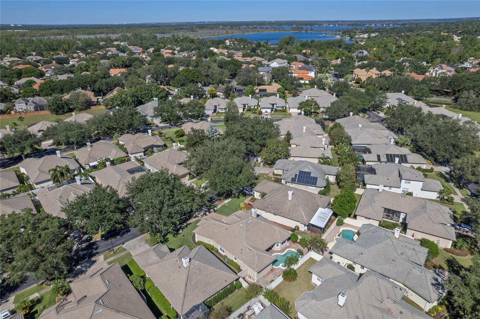 10531 HOLLY CREST DR — photo 44