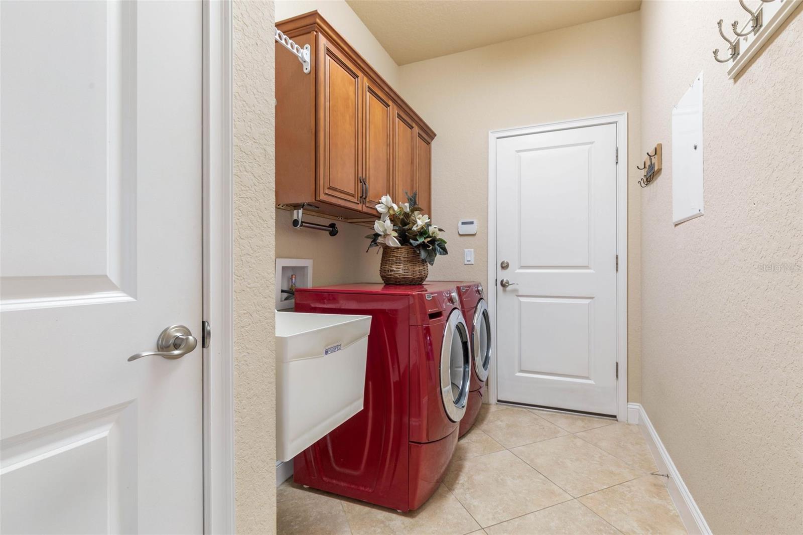 155 HERON DR — photo 50