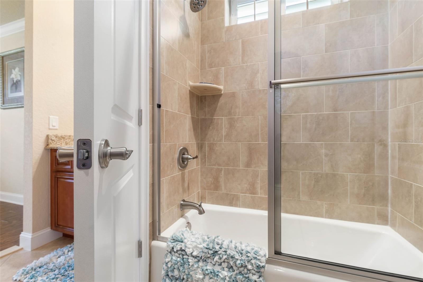 155 HERON DR — photo 43