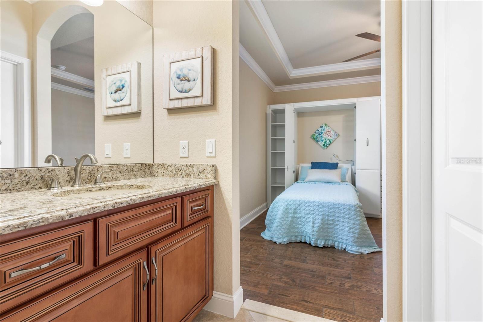 155 HERON DR — photo 44