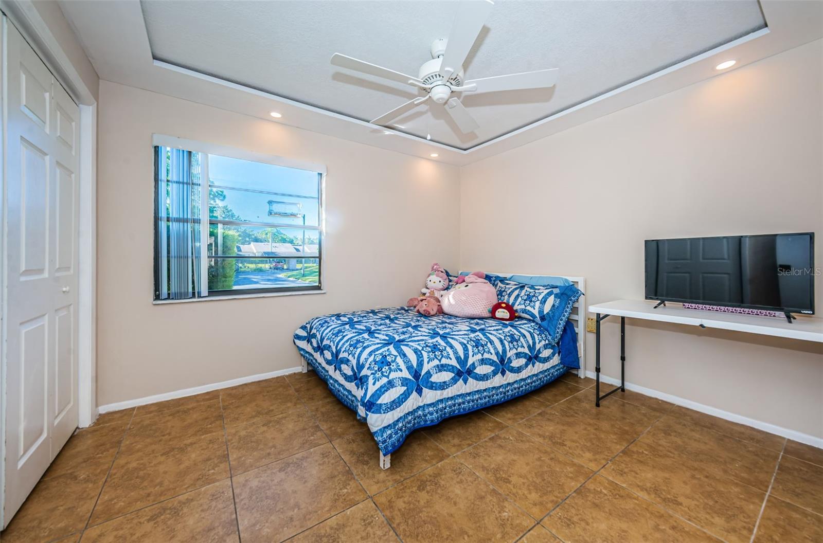 180 INGRID PL — photo 31