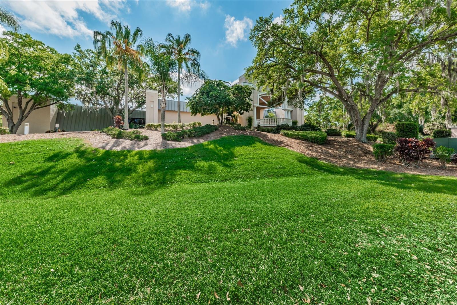 180 INGRID PL — photo 75