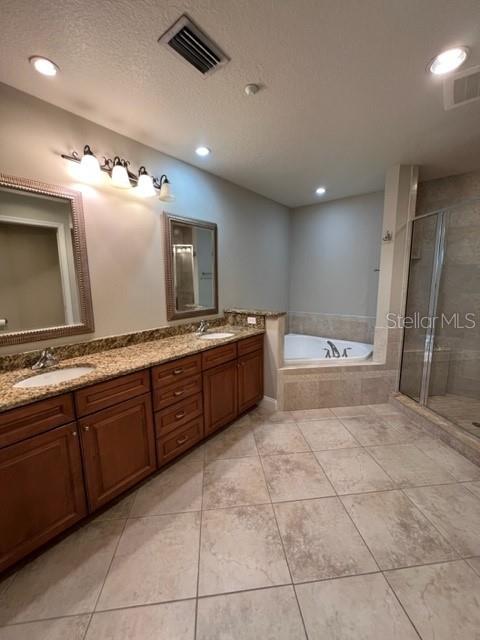 7804 LAKE VISTA CT #305 — photo 12