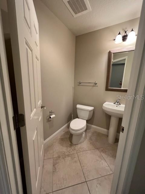 7804 LAKE VISTA CT #305 — photo 18