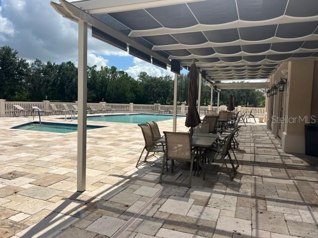 7804 LAKE VISTA CT #305 — photo 28