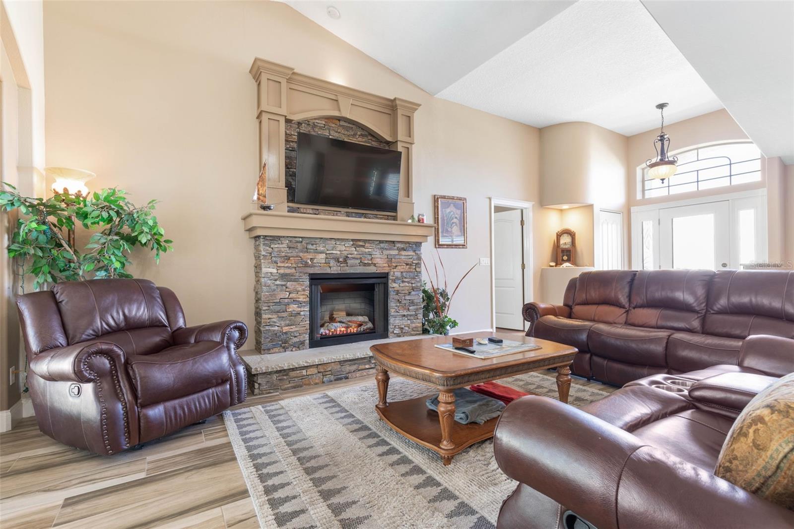 46 WOODWARD LN — photo 7