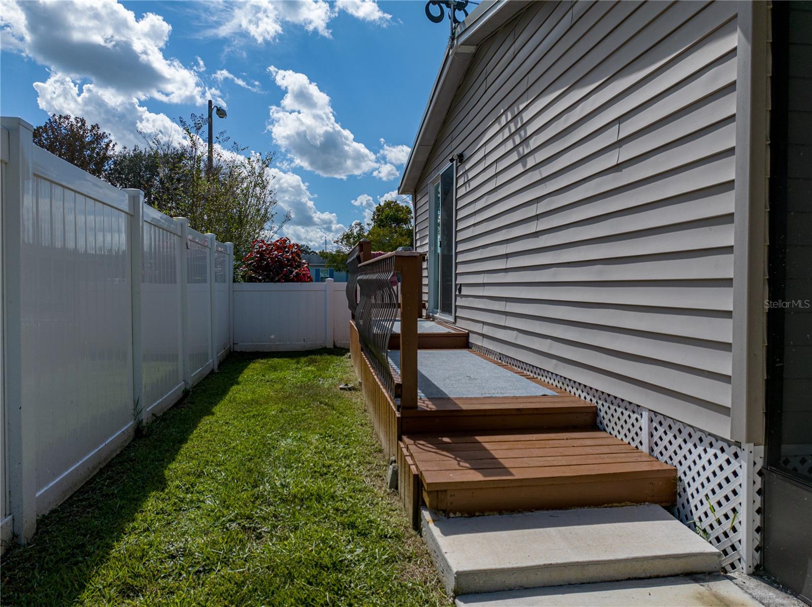 4943 ROLLINGLEN LOOP E — photo 55