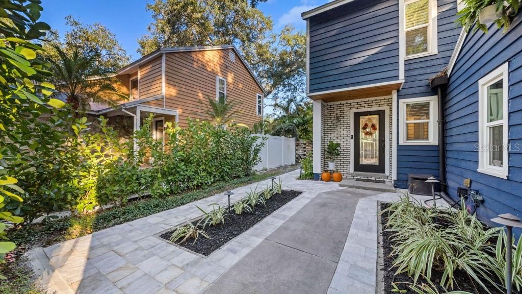 2907 W TRILBY AVE — photo 24