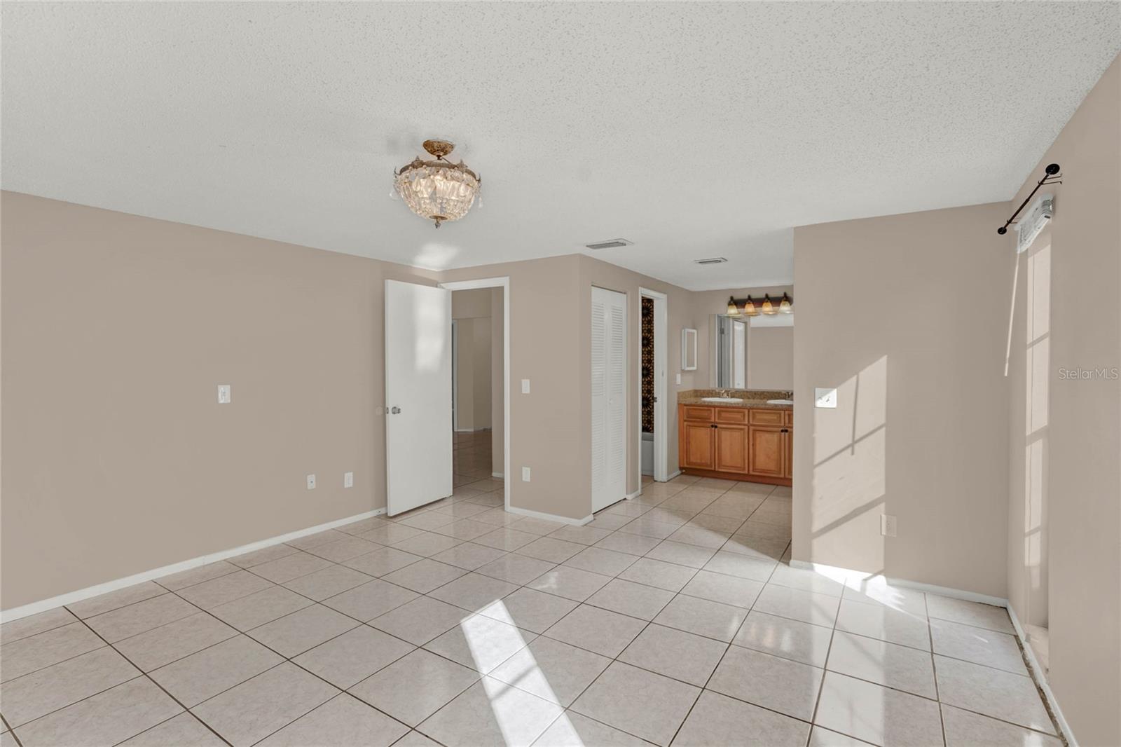 8201 DOWNFIELD LN — photo 7