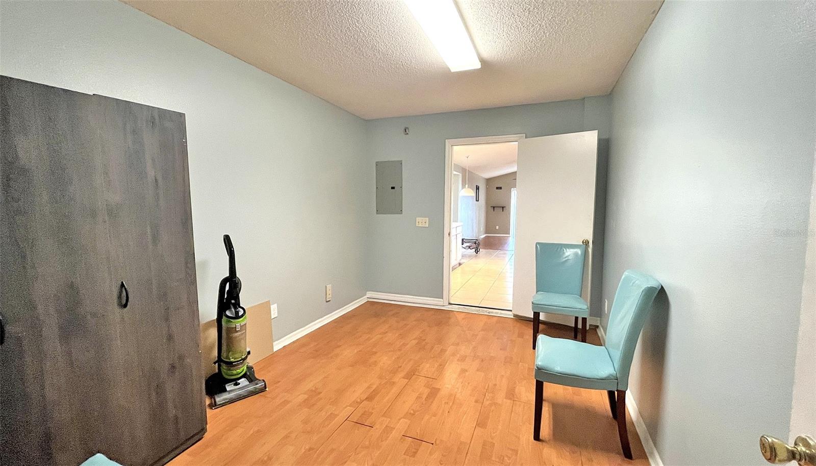 113 CELLO ST — photo 6