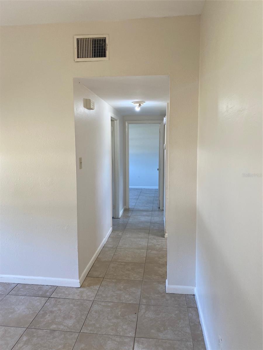 1105 BRIARWOOD RD — photo 7
