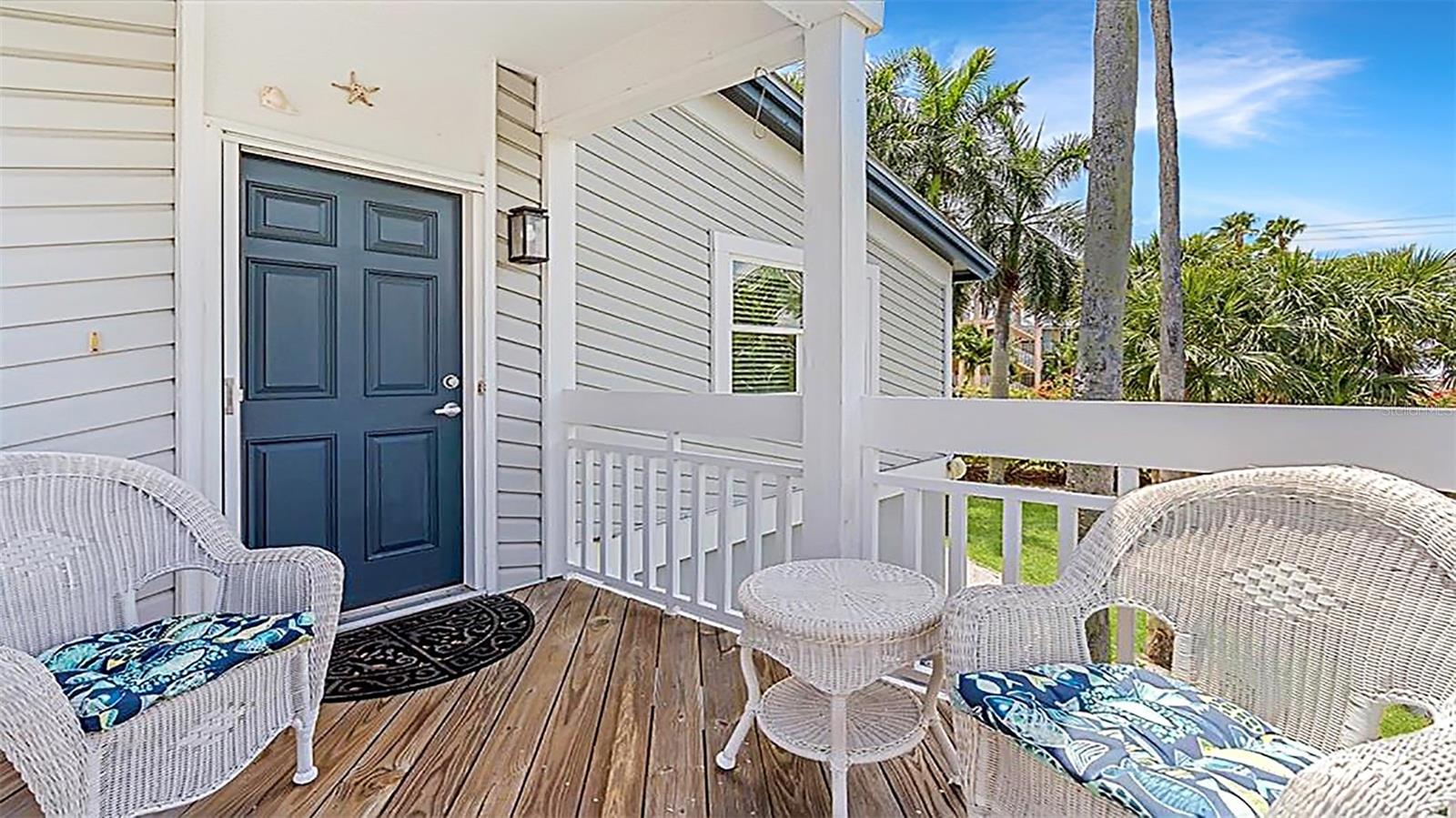 Home in SARASOTA — photo 3