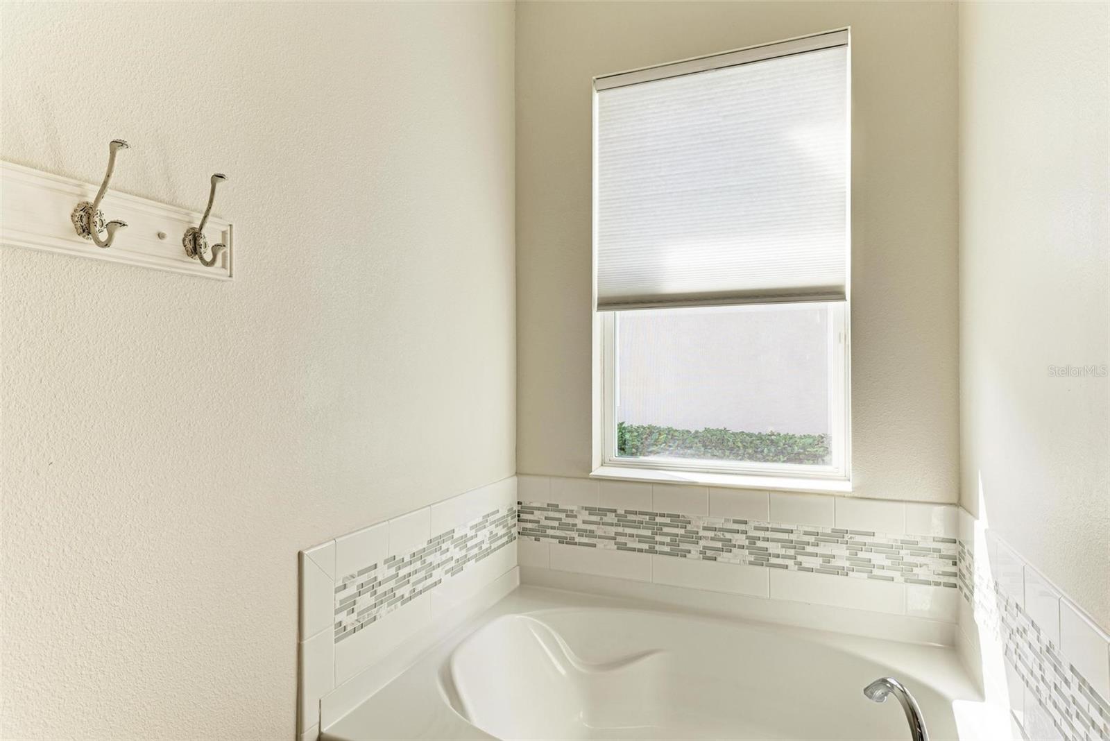 5338 BENTGRASS WAY — photo 31
